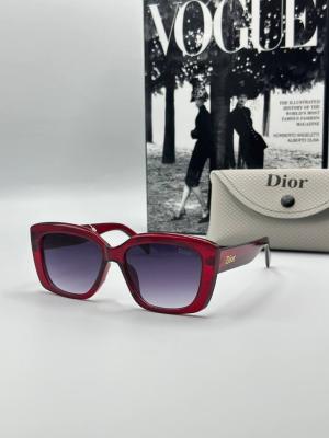 Dior Soft Kırmızı  Romantik Kombinlerin Yıldızı  Kadın Gözlük  G1871