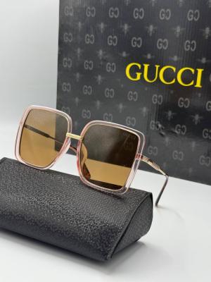 Gucci  Power Frame Pembe Kadın Güneş Gözlüğü  G1916