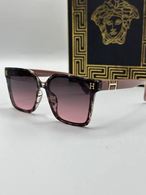 Hermes Pembe İthal Kadın Güneş Gözlük G3371-VLLZ