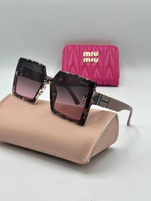 Hermes Pembe İthal Kadın Gözlük G3321-VLLZ