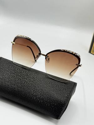 Louis Vuitton Kelebek Model Kahverengi Kadın Güneş Gözlüğü  G1939