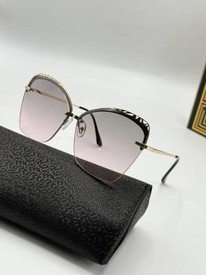 Louis Vuitton Kelebek Model Kadın Güneş Gözlüğü  G1938